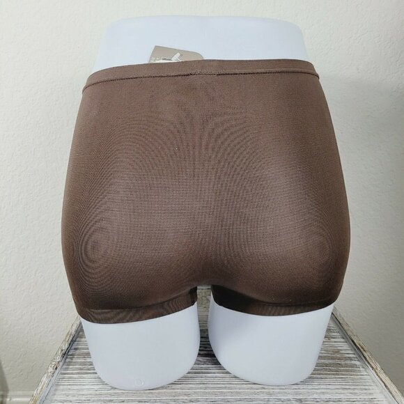 Nordstrom Intimates Boy Leg Brief Shapewear Panty Light Control Med Brown NWT - Picture 5 of 8